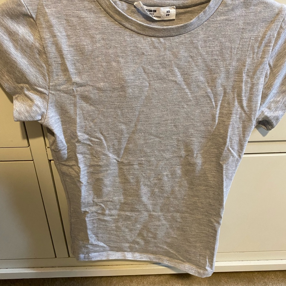 Gray Short Sleeve T-Shirt